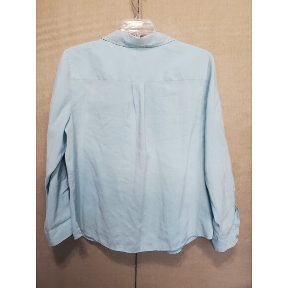 Chico's Blue Silky Chic Sophia Roll-Tab Sleeve Button-Up Shirt Size 3 (XL) - Picture 4 of 7